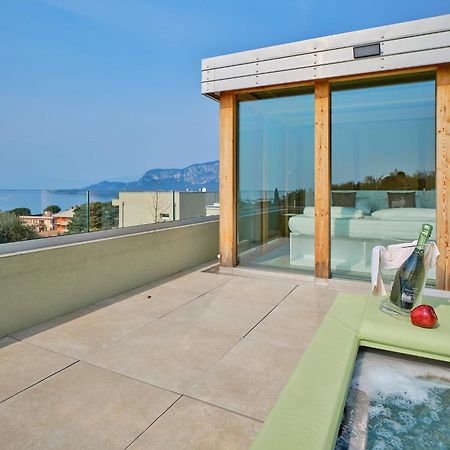 Villa Sunny Lake Suites Bardolino Buitenkant foto