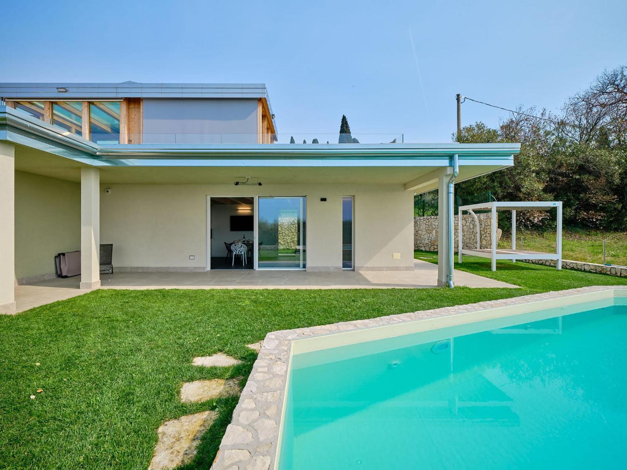 Villa Sunny Lake Suites Bardolino Buitenkant foto