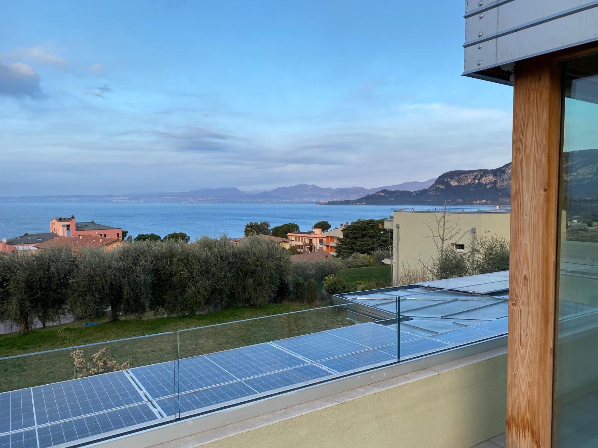 Villa Sunny Lake Suites Bardolino Buitenkant foto