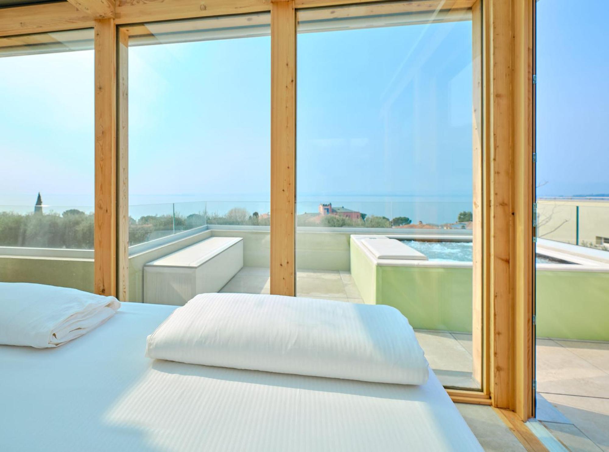 Villa Sunny Lake Suites Bardolino Buitenkant foto