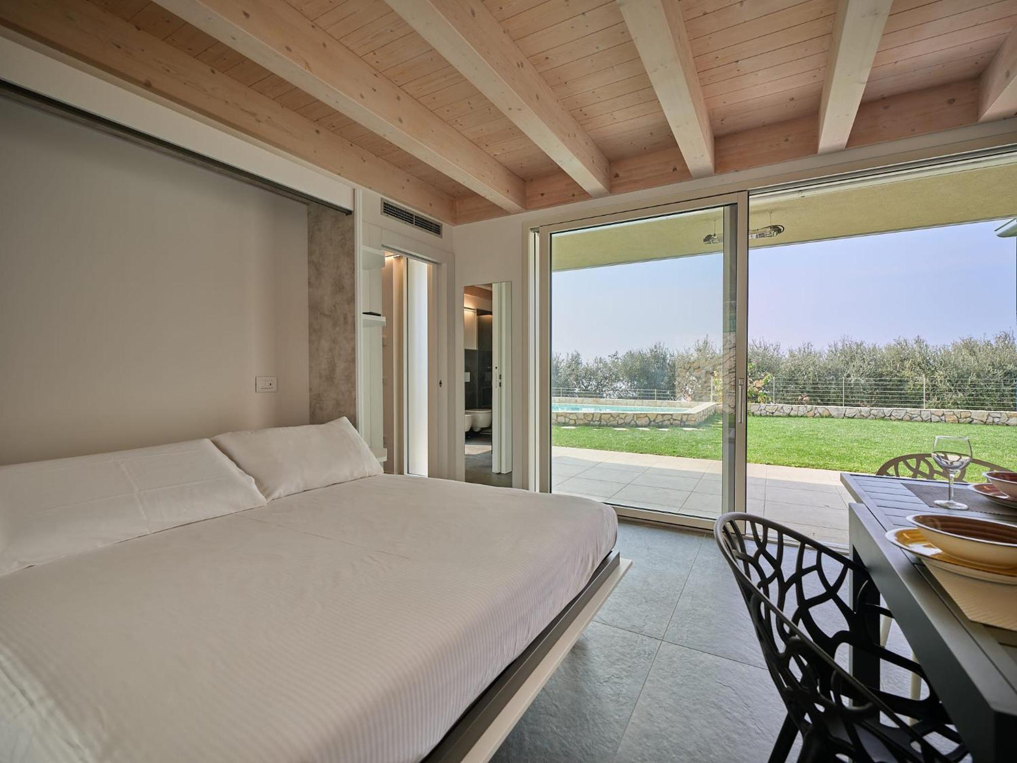 Villa Sunny Lake Suites Bardolino Buitenkant foto