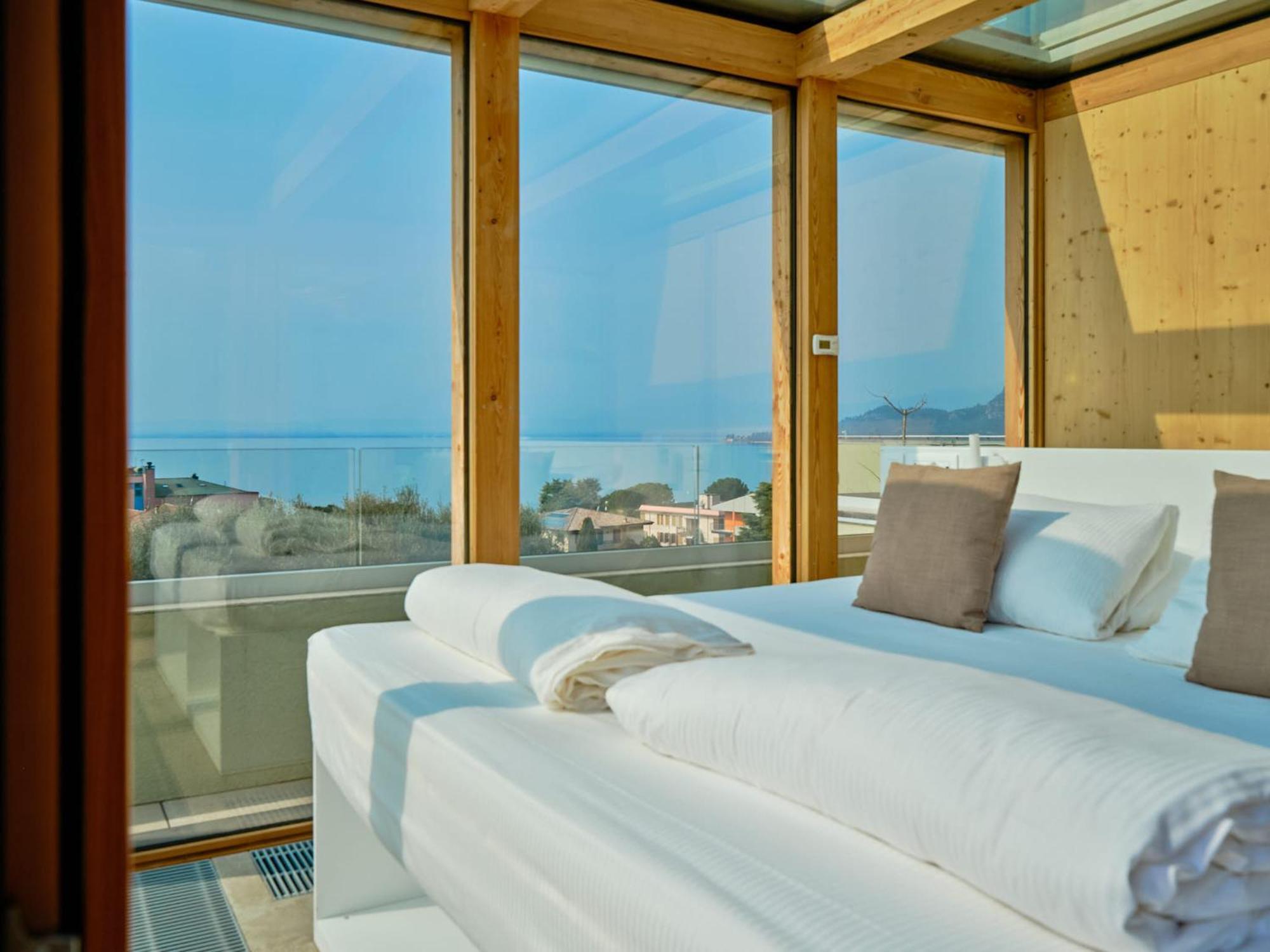 Villa Sunny Lake Suites Bardolino Buitenkant foto