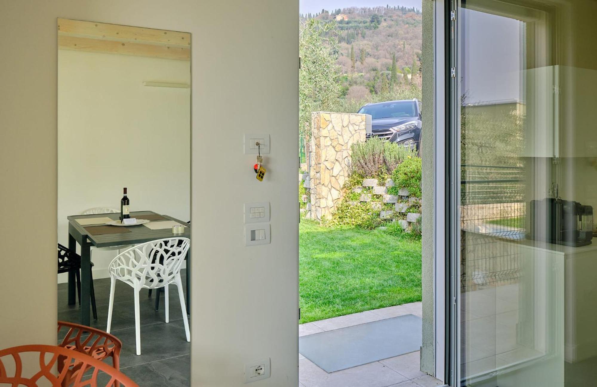 Villa Sunny Lake Suites Bardolino Buitenkant foto