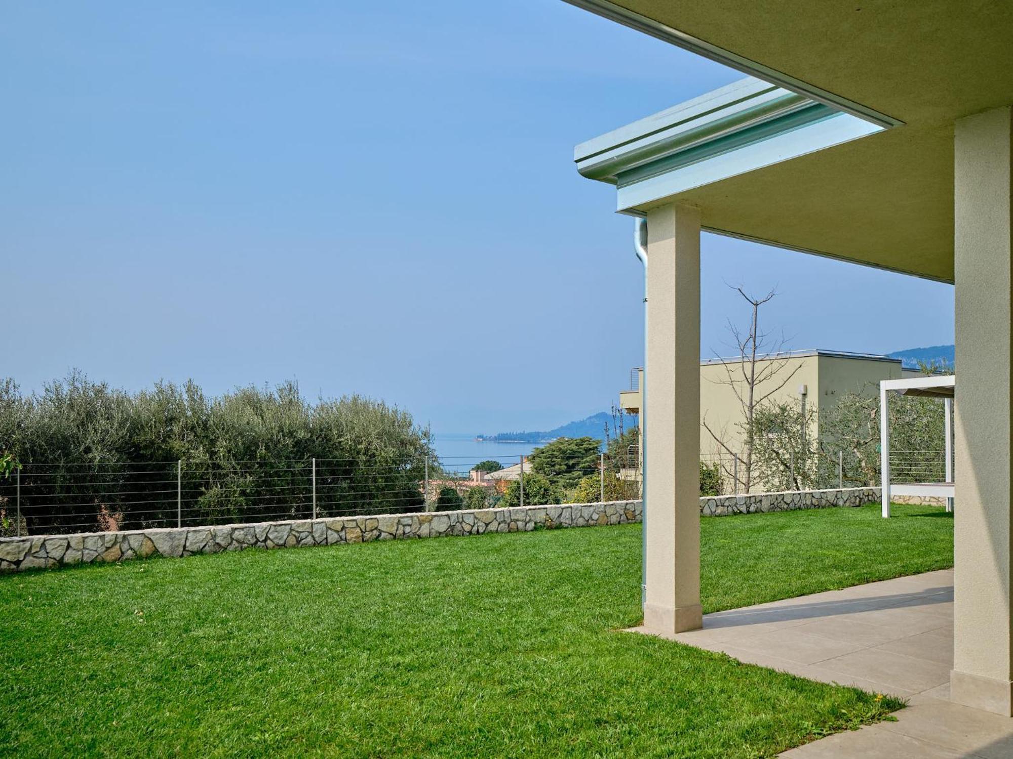 Villa Sunny Lake Suites Bardolino Buitenkant foto