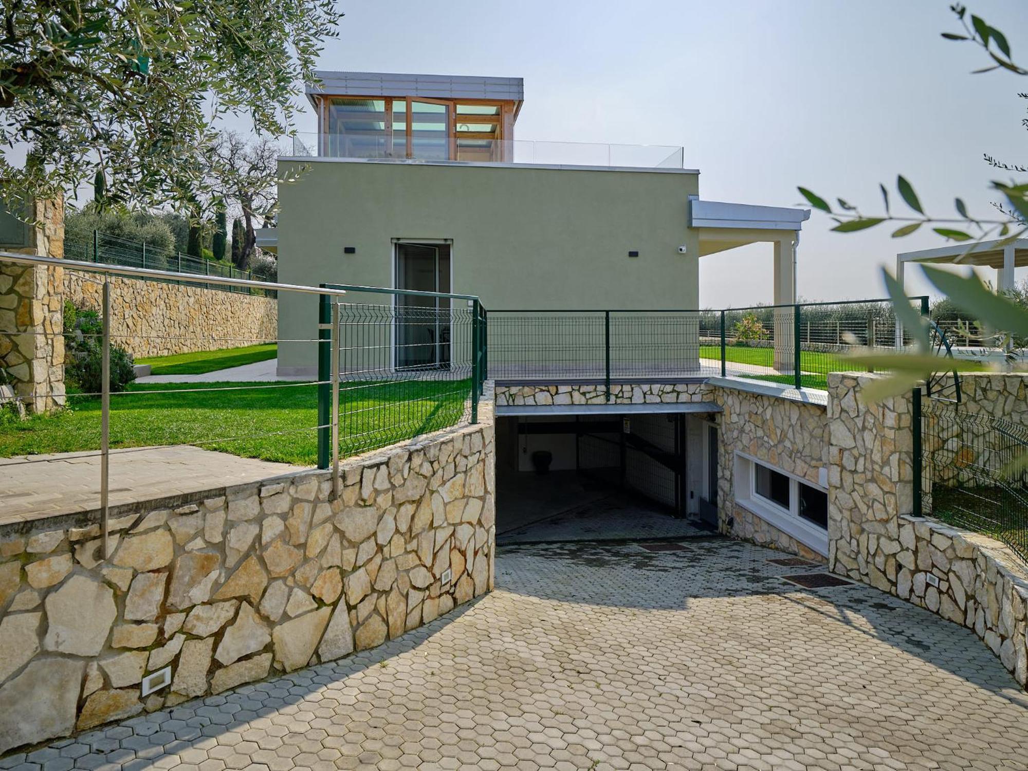Villa Sunny Lake Suites Bardolino Buitenkant foto