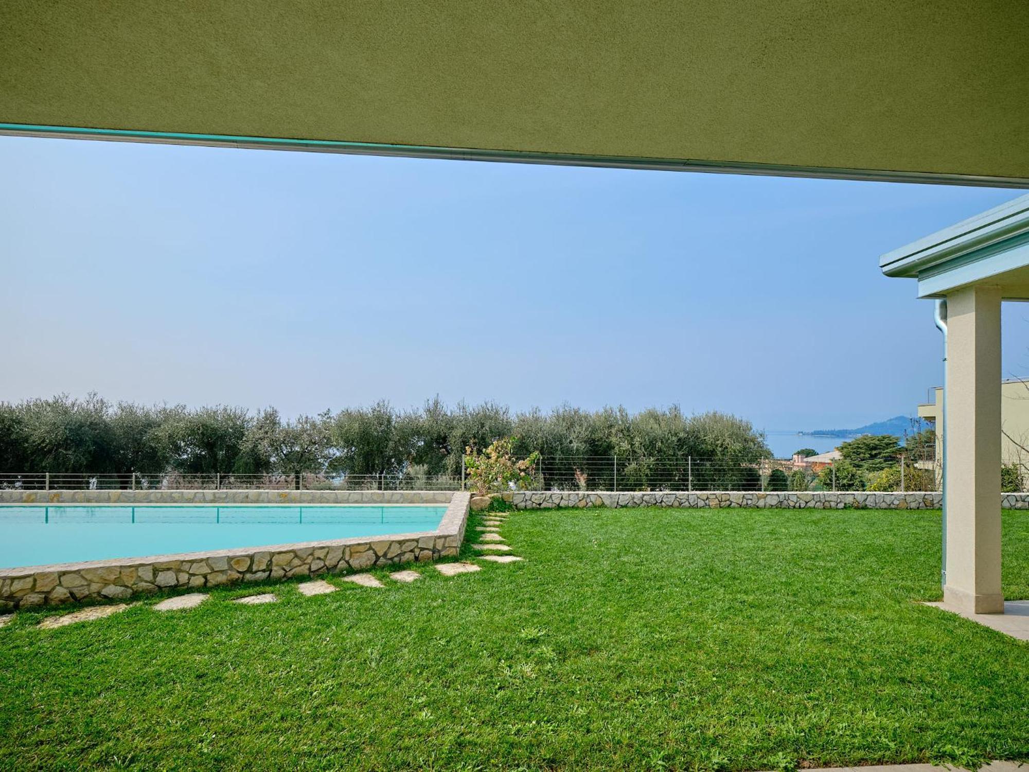 Villa Sunny Lake Suites Bardolino Buitenkant foto